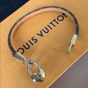 Louis Vuitton leather bracelet 100% authentic